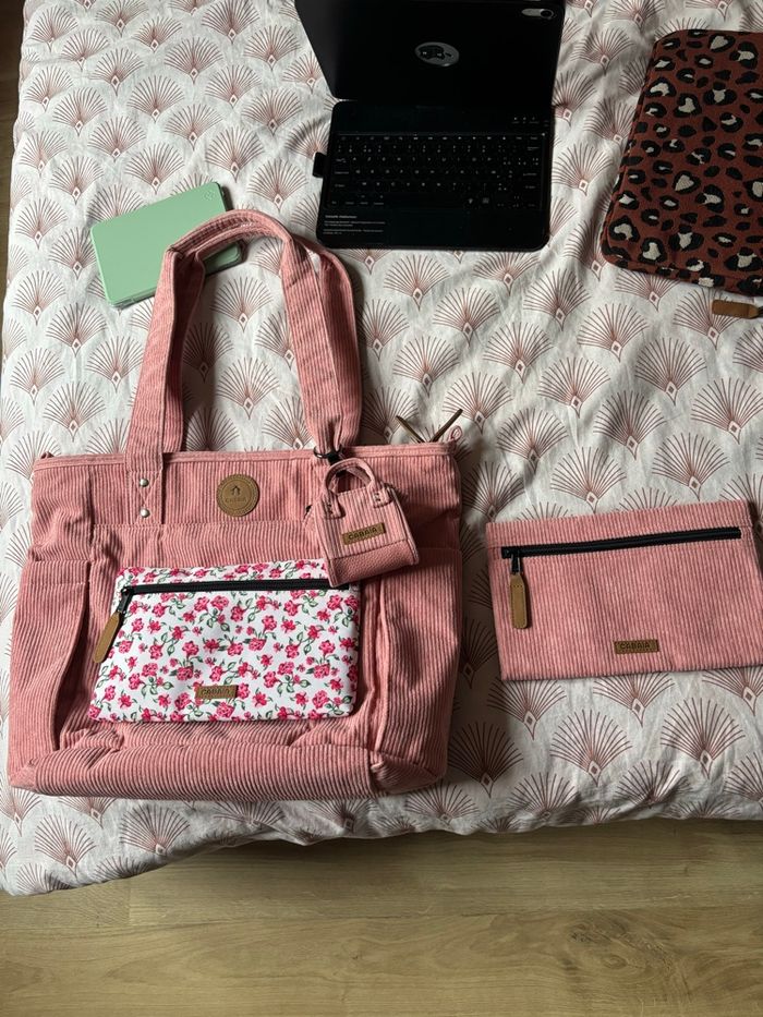 Lot tote bag gold coast cabaia