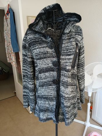 Veste a capuche