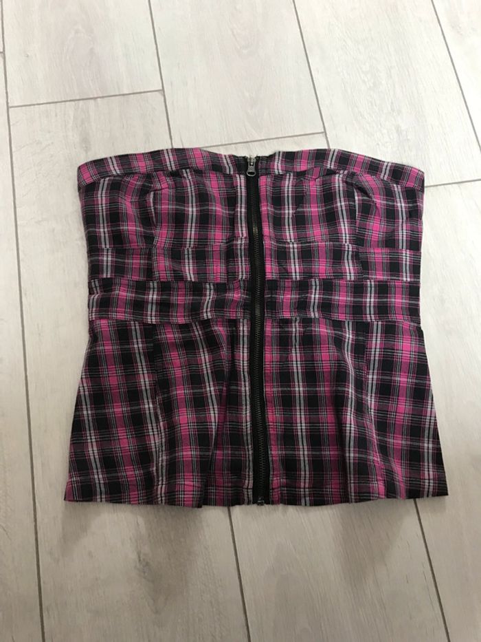 Bustier cache-cache