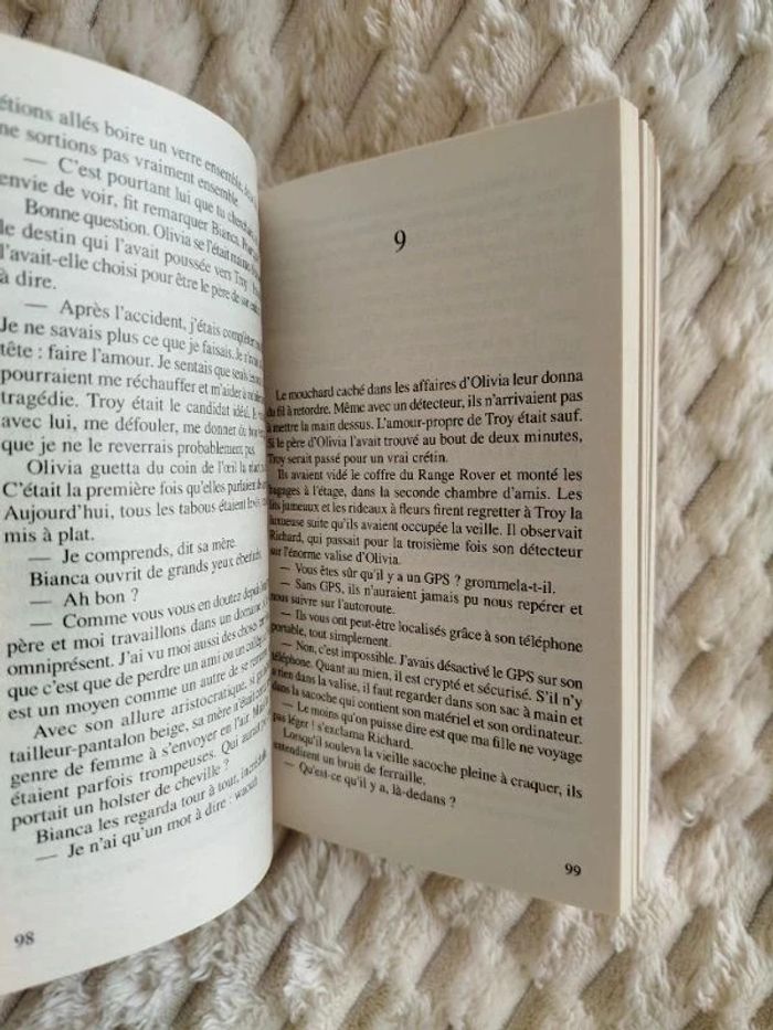 Livre Cassie Miles Pour sauver son bébé - photo numéro 4