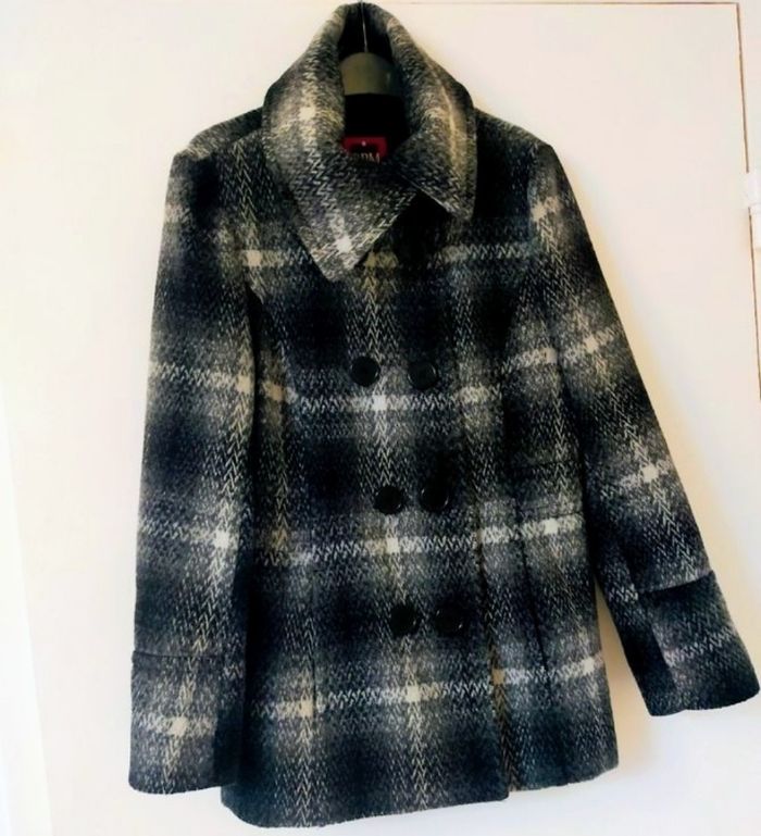 Manteau/caban hiver femme noir et blanc taille 38 marque  DPM by Depech Mod