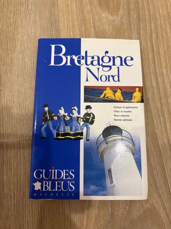 Livre Bretagne Nord par les guides bleus