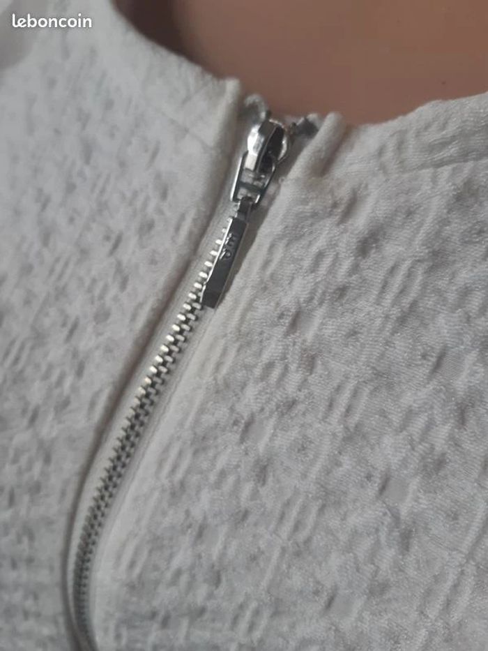 I Code robe blanche T.38 en tbe - photo numéro 3