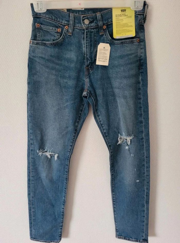Jean levis Neuf 512 taille 38