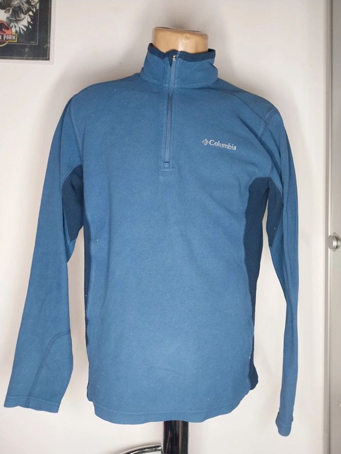 Quart zip/half zip columbia en très bon état mais étiquette coupés S