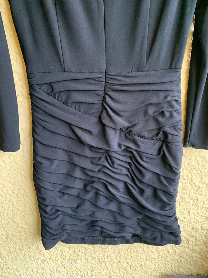 Robe noire drapée Zara Basic taille 38 - photo numéro 6