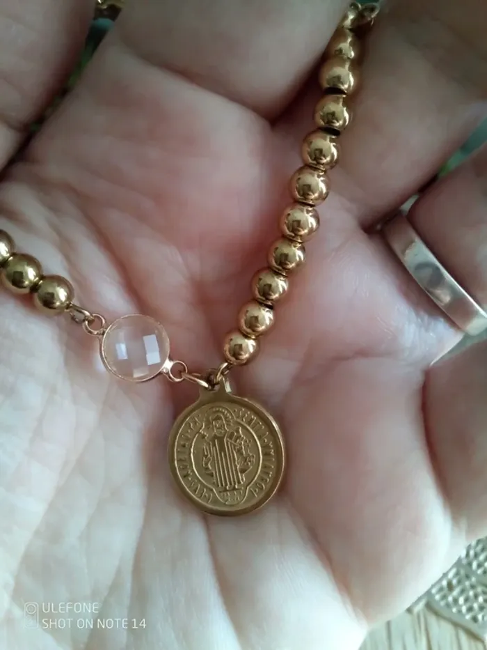 Bracelet de protection médaille Saint Benoît et pierre de cristal de roche - photo numéro 3