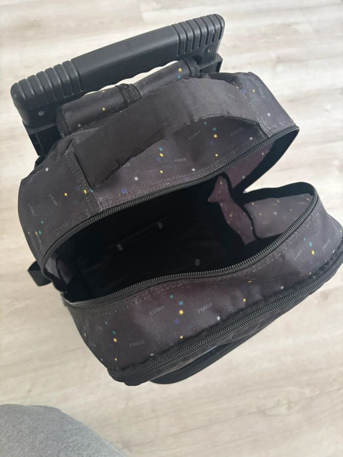 Cartable à roulette - photo numéro 5