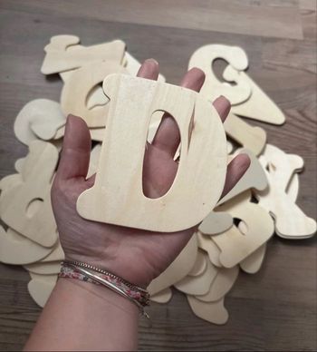 Lot lettres en bois