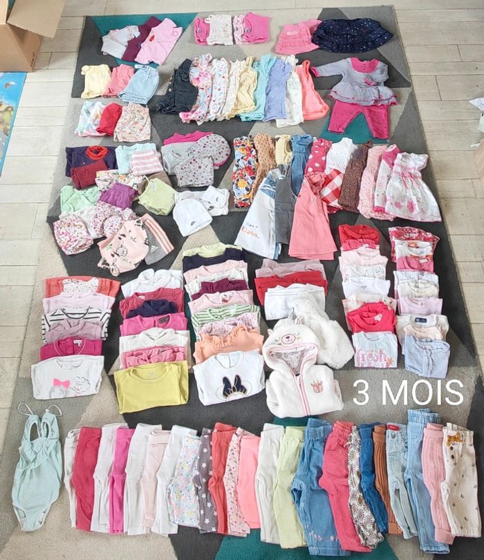Gros lot vêtements 3 mois fille