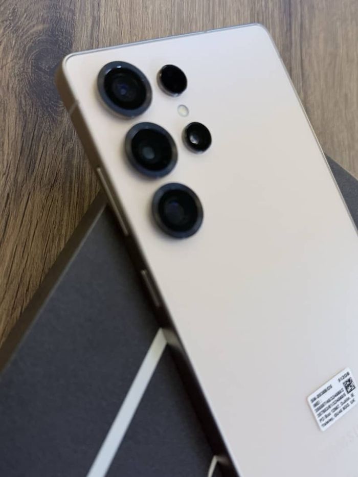 Samsung Galaxy s25 ultra - photo numéro 7