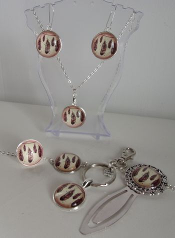 Parure complète 6 pièces cabochons 2cm "Plumes"