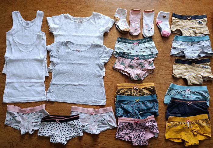 Gros lot de vêtements fille 3 ans - photo numéro 7