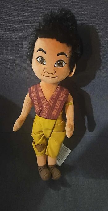 Peluche boun Disney raya