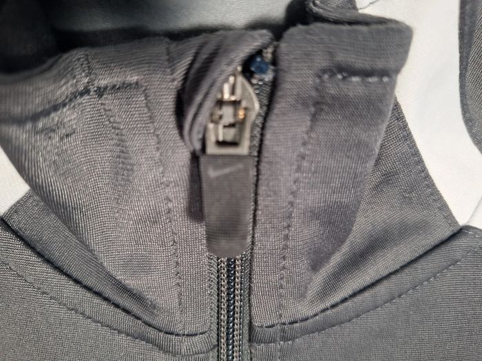 veste nike vintage - gris anthracite homme - taille XL full broderie (469) - photo numéro 3