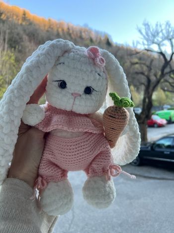 Lapin en crochet  Fait main 