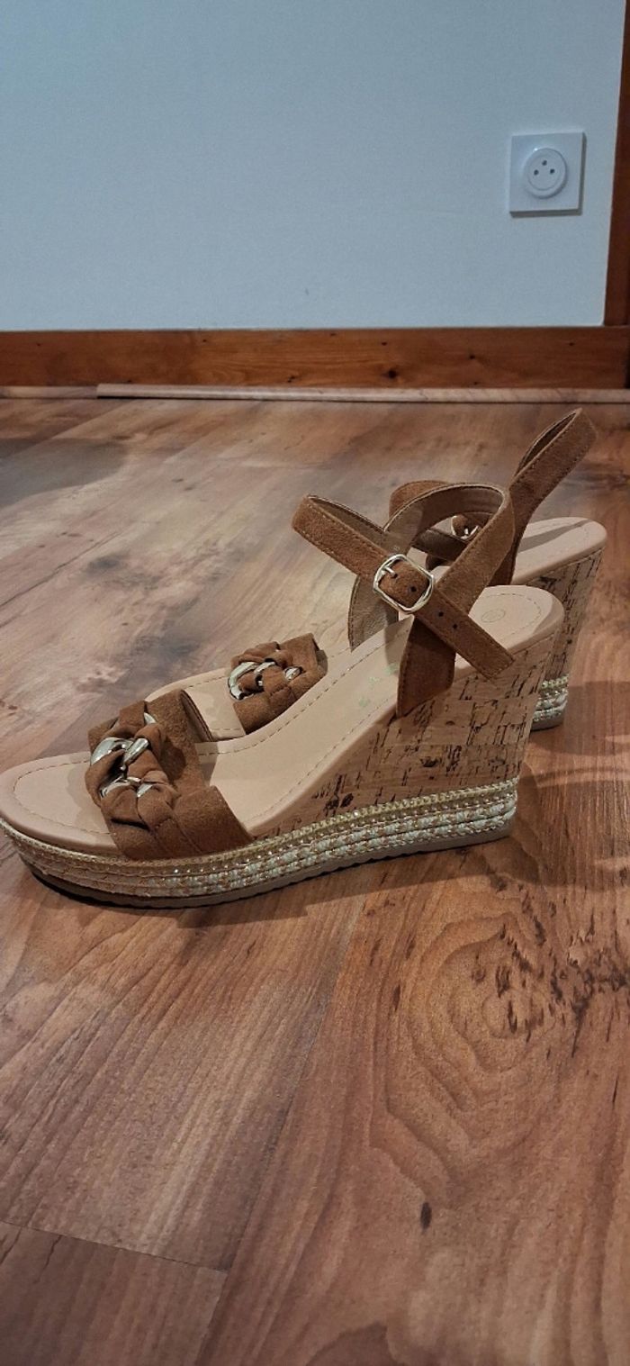 Chaussure à talon femme - photo numéro 4