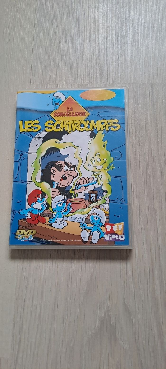DVD les schtroumpfs