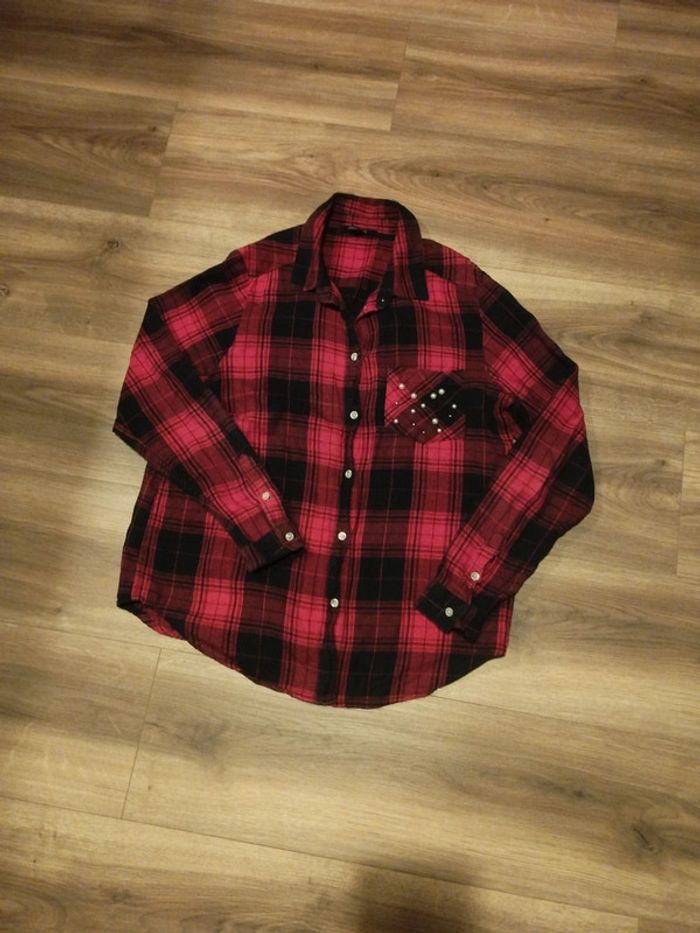 Très belle chemise à carreaux