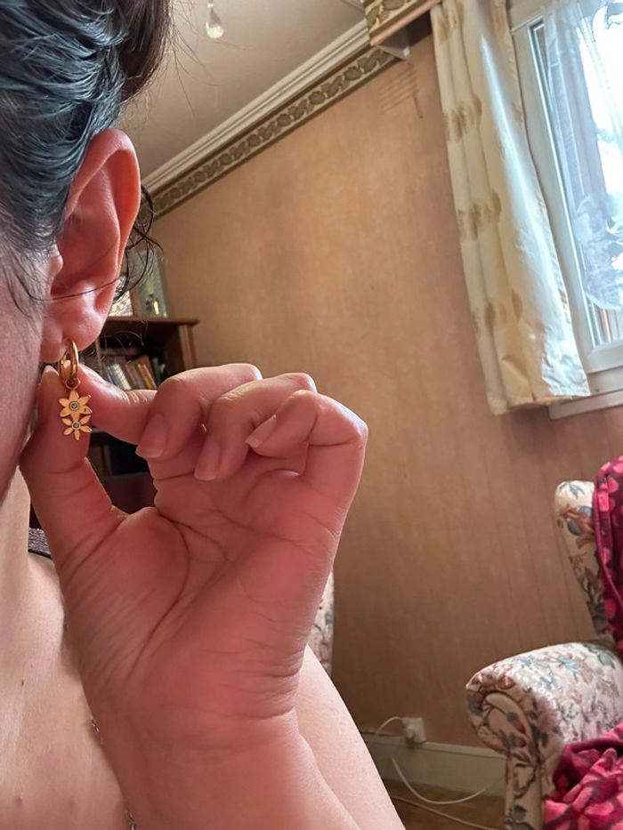 Boucles d’oreilles fleuris - photo numéro 2