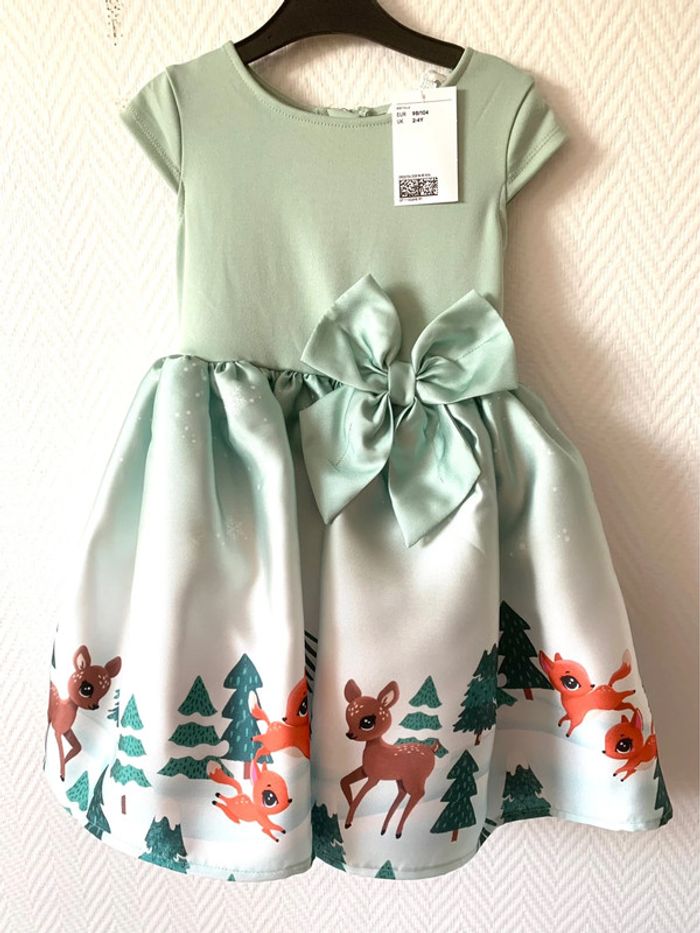 Magnifique Robe de noël 🎄 Neuve avec étiquette 😍 - photo numéro 3