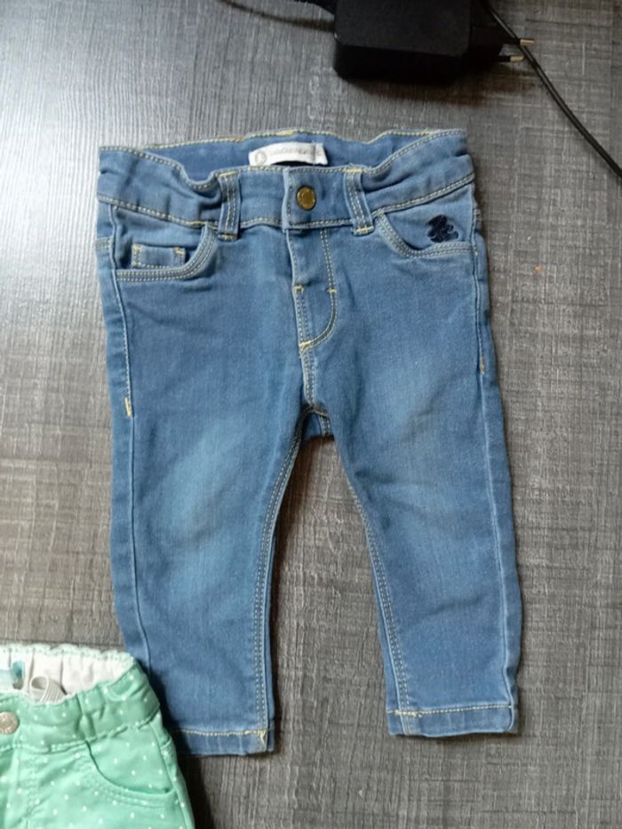 Lot de 3 pantalons : 1 jean 1 jegging et 1 toile épaisse - photo numéro 4