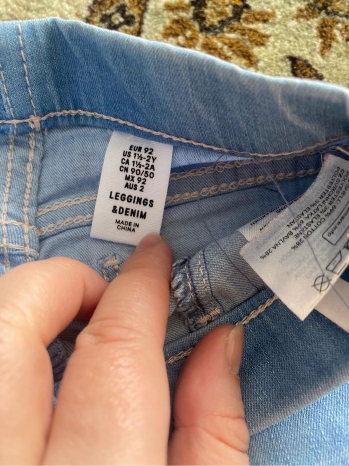 Jeans fille taille 1-2 ans - photo numéro 2
