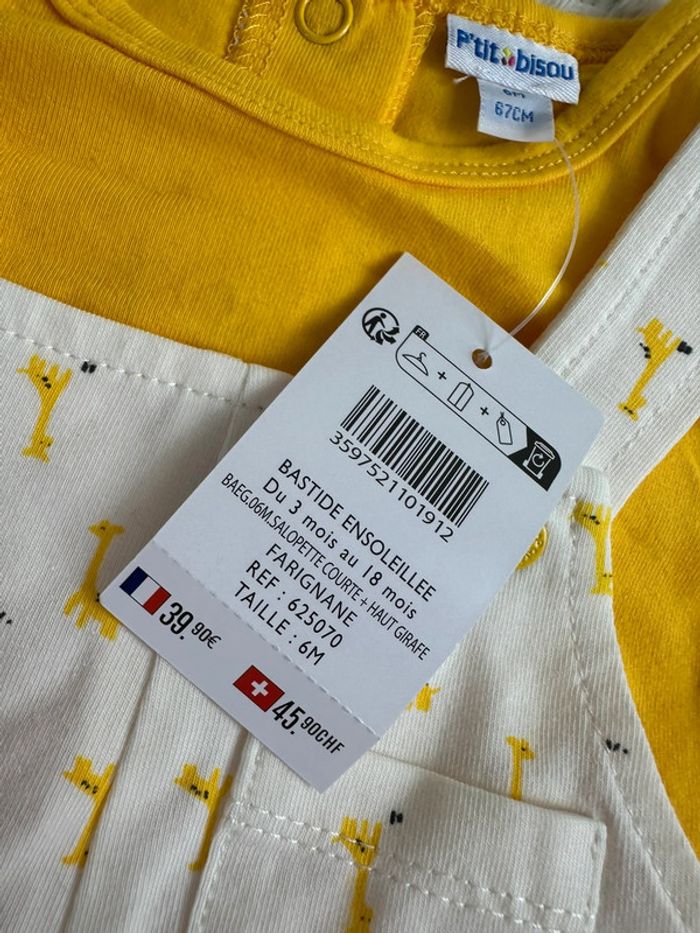 Salopette courte et t-shirt p’tit bisou taille 6 mois - photo numéro 5