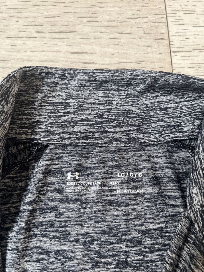 Haut under armour - photo numéro 4