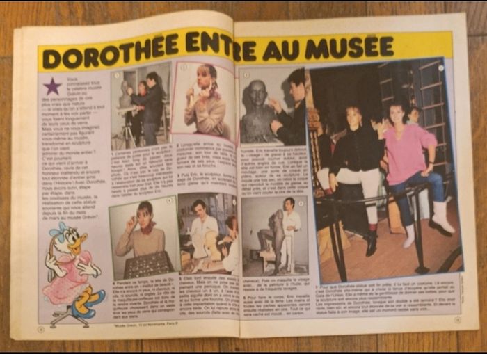 Ancien journal de mickey avec cadeau dinosaure N°1713 de 1985 vintage - photo numéro 4