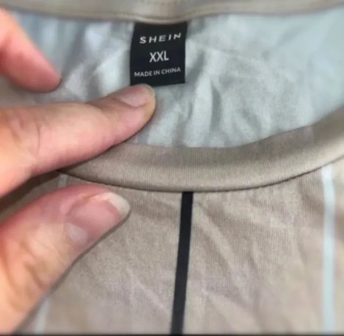 🧥 T-shirt à rayures 🧥 - photo numéro 2