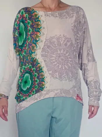Tunique Desigual manches longues, motifs mandala, taille L