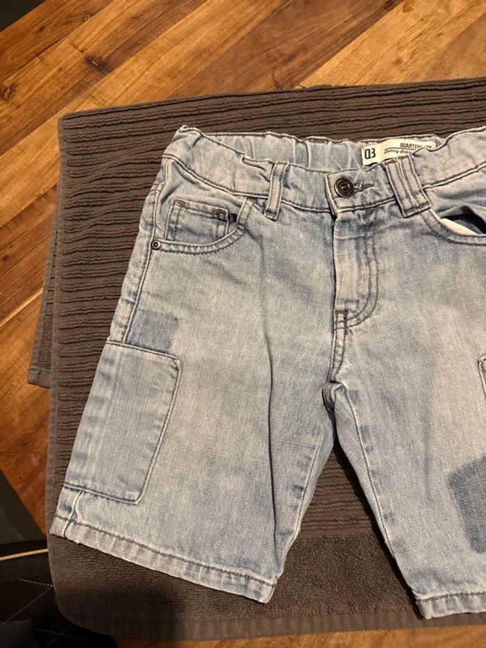 Short jeans clair - photo numéro 2