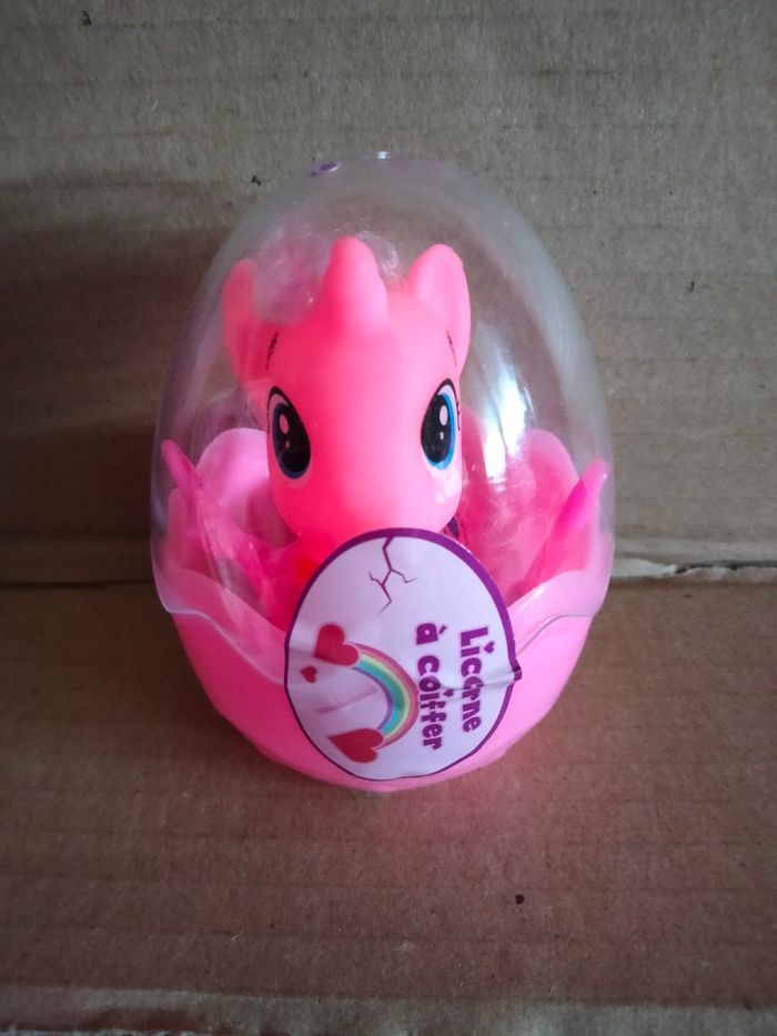 Licorne à coiffer - photo numéro 1