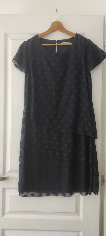 Robe Armand Thiery bleue MC 40 