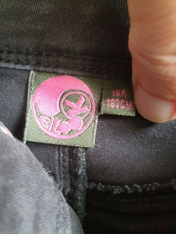 Jeans fille 16 ans - photo numéro 6