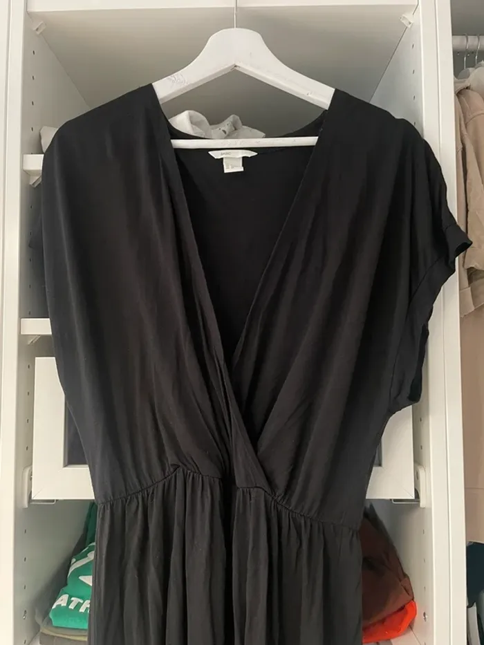 Robe longue noire - photo numéro 3