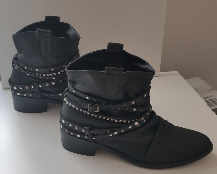 Bottines taille 37 - photo numéro 3