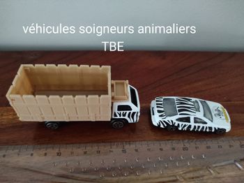 Véhicules soigneurs animaliers