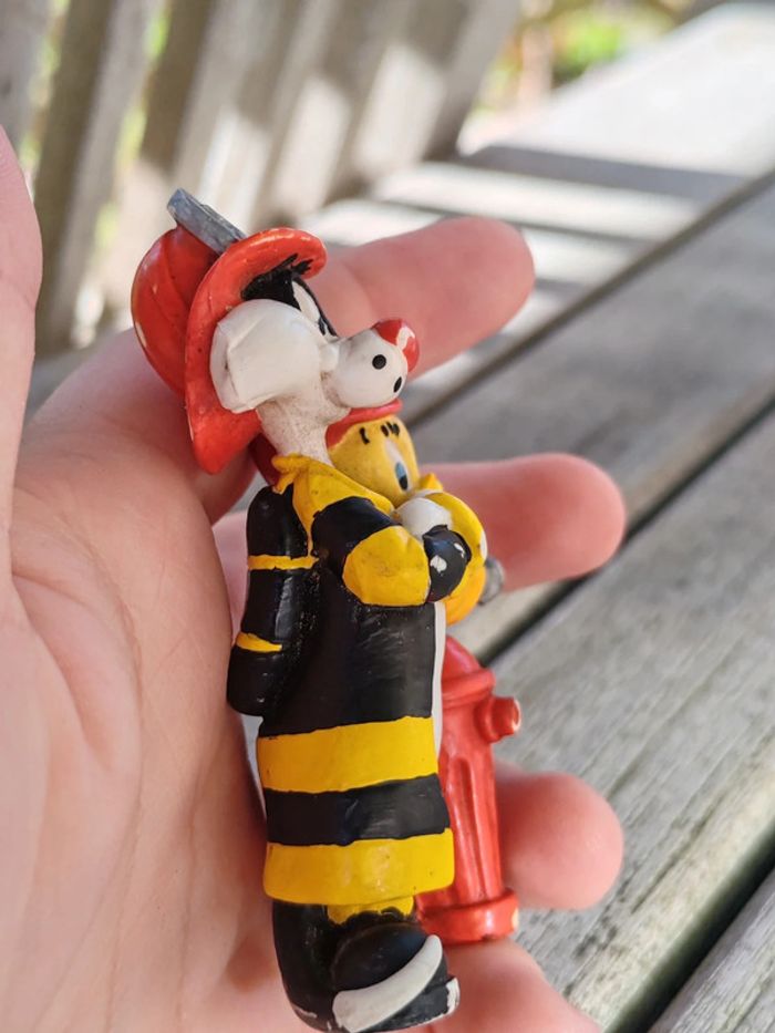 Figurine titi et Grosminet pompier - photo numéro 9