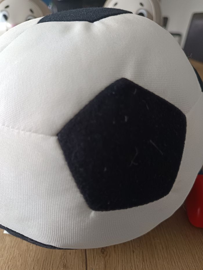 Jouet ballon et téléphone - photo numéro 2