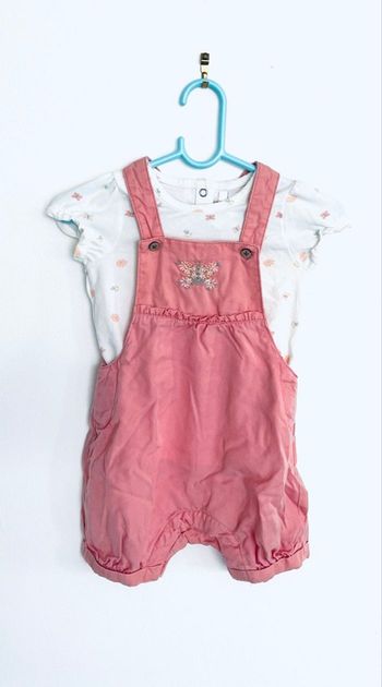 Ensemble salopette et tee-shirt « orchestra » taille 6 mois