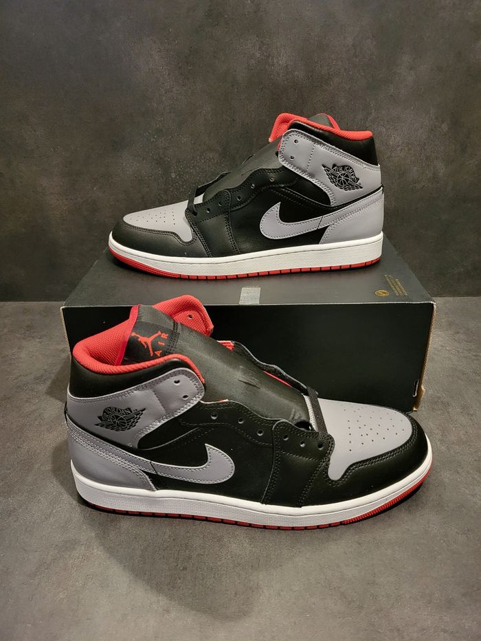 Nike Air Jordan 1 Mid Bred Shadow Black Cement Grey Fire Red White - Size : 46 🌈🌈