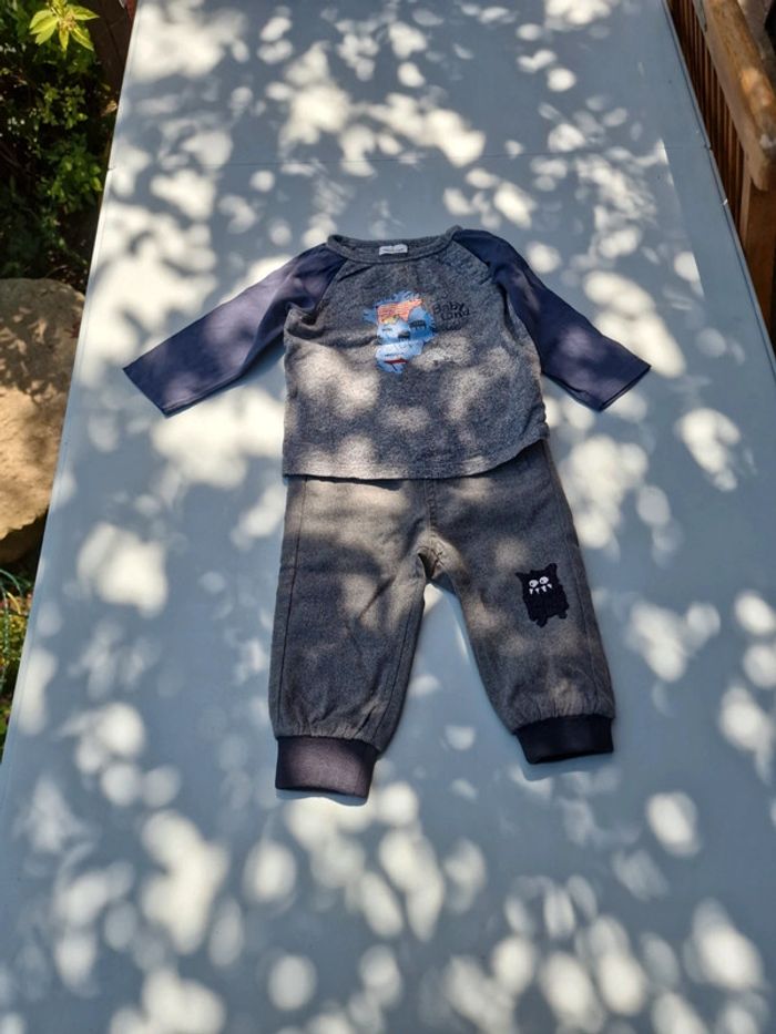 Ensemble pantalon + tee-shirt manches longues garçon