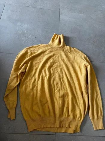 Pul col roulé Alain Manoukian jaune, très bon état, taille 50