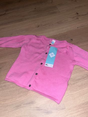 Gilet rose enfant bébé 23 mois petit noeud 🎀 et boutons en coton