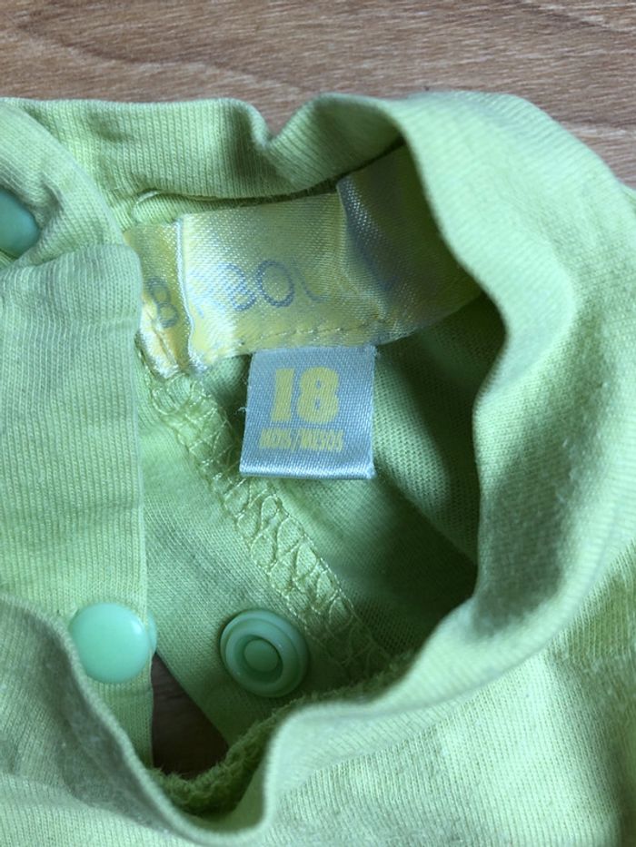 Pyjama vert pomme 18M - photo numéro 2