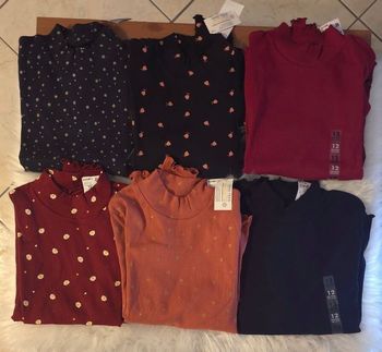 (Neufs non portés)🏷🤩🥰 lot teeshirts col montants 12 ans fille 🤩🩷🥰