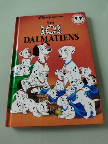 Livre Disney – Les 101 Dalmatiens collection hachette