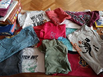 Lot de t-shirts taille 7-8 ans